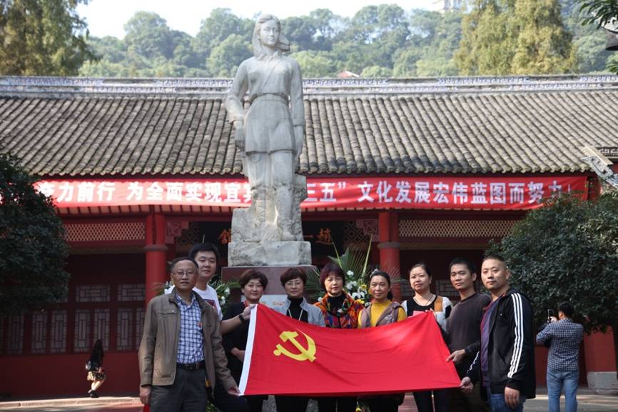 赵一曼.jpg 赵一曼.jpg